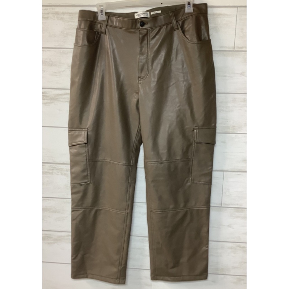 Abercrombie & Fitch 90s Relaxed Vegan Leather Curve Love Pants Women's Sz 18 New